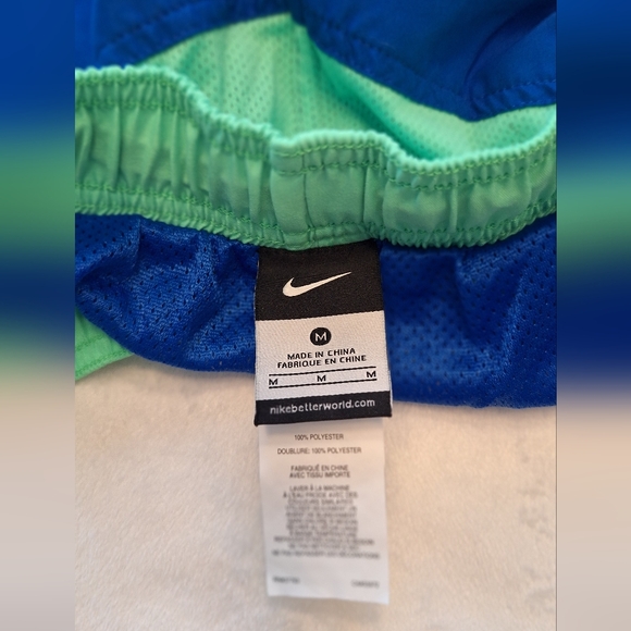 Nike Men's Swim Shorts in Blue and Green - Picture 10 of 16
